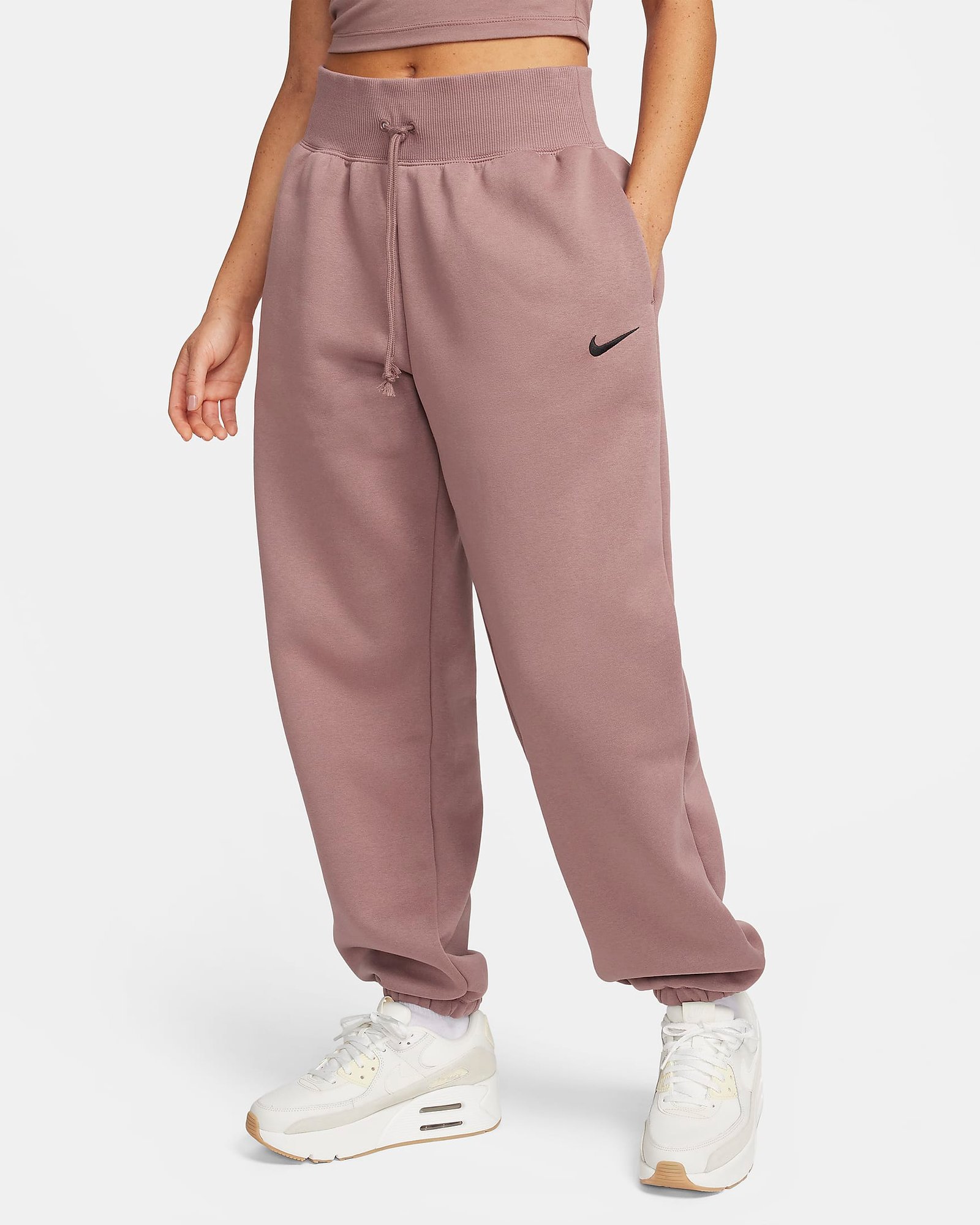 Nike’s New Sportswear Phoenix Fleece Oversized Joggers