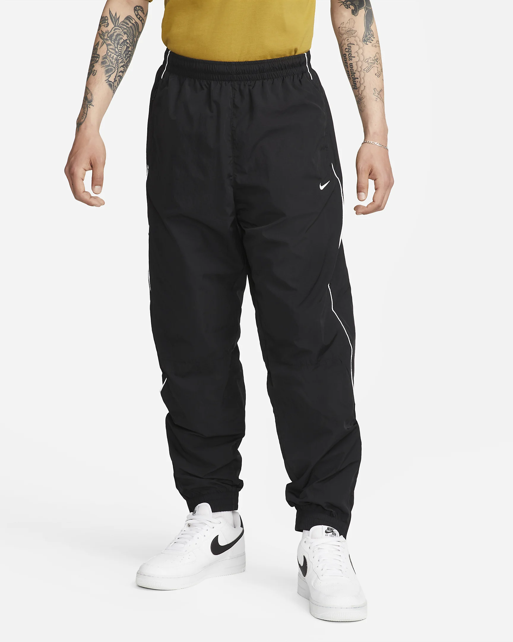 Nike’s New Single Swoosh Joggers